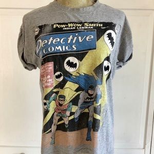 Women’s Batman T-shirt Size M
